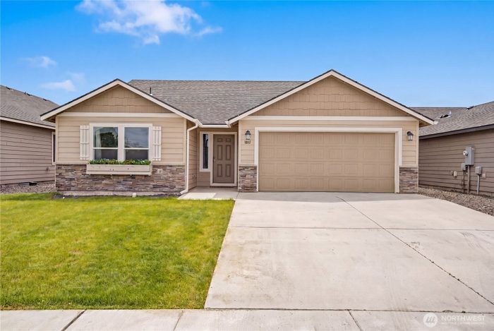 Lead image for 1011 W Aspen Road Moses Lake