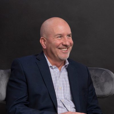 Professional Headshot of Carl Peterson