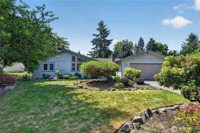 Lead image for 4722 Edgeworth Drive SE Olympia