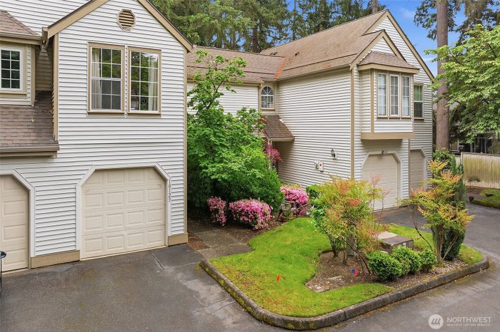 Lead image for 10123 NE 135th Lane #2 Kirkland