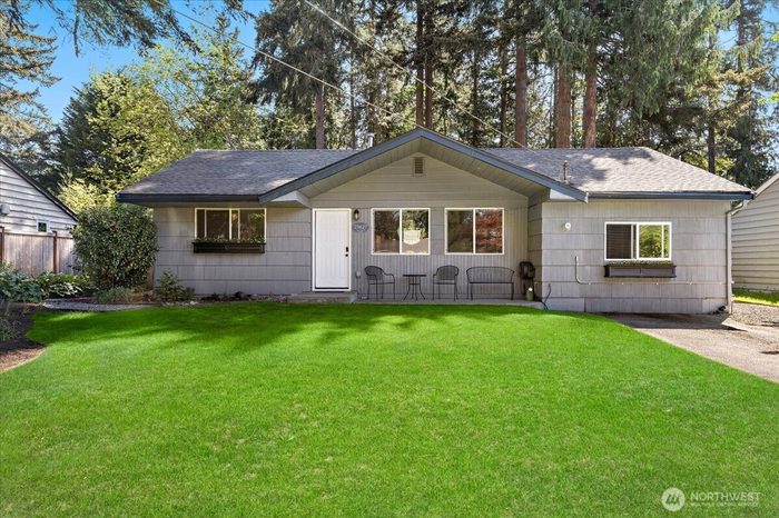 Lead image for 23627 101st Avenue W Edmonds