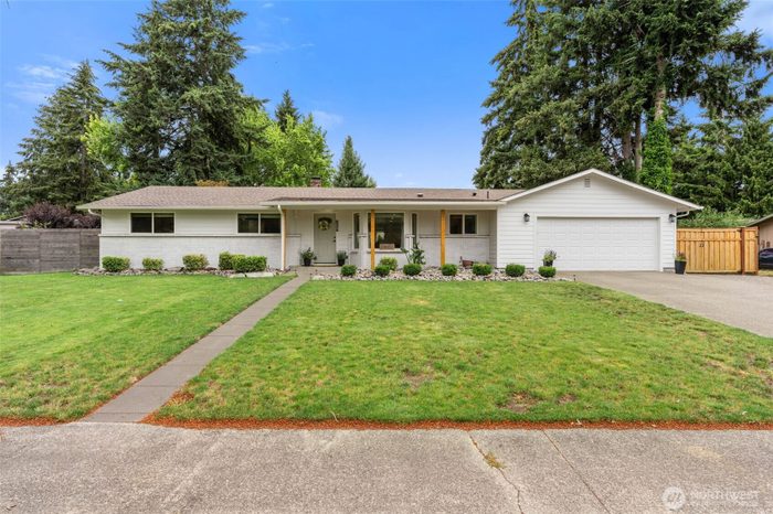 Lead image for 6006 16th Avenue SE Lacey