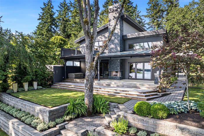 Lead image for 7708 Walnut St SW Lakewood