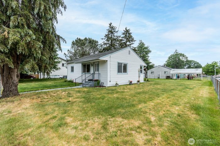 Lead image for 11711 12th Avenue S Parkland