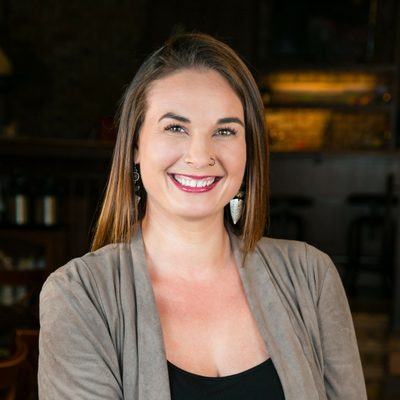 Professional Headshot of Alex Delin