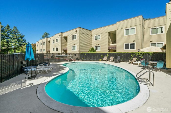 Lead image for 5844 NE 75th Street #A302 Seattle