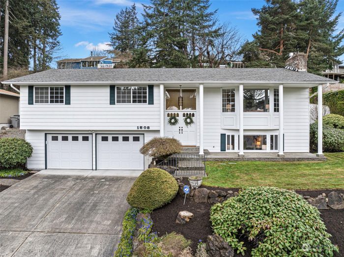 Lead image for 1508 Woodside Drive Fircrest