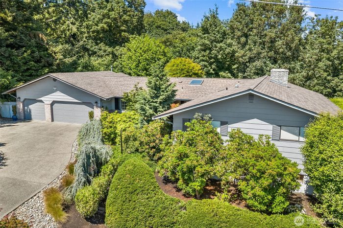 Lead image for 6312 Agnes Road NE Tacoma