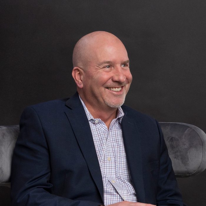 Professional Headshot of Carl Peterson