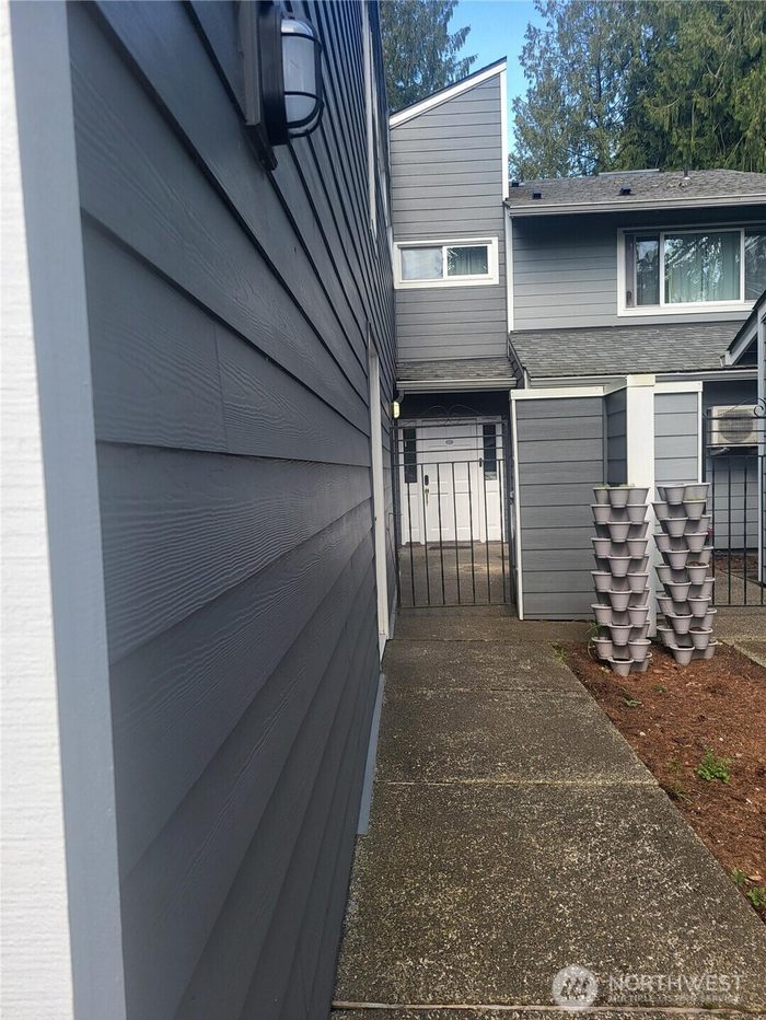 Lead image for 1500 SW Lake Park Drive #26 Tumwater