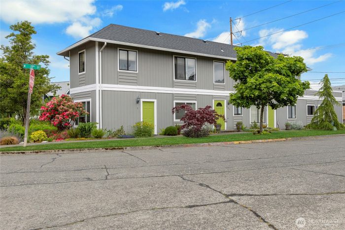 Lead image for 1415 N 11th Street #7 Tacoma