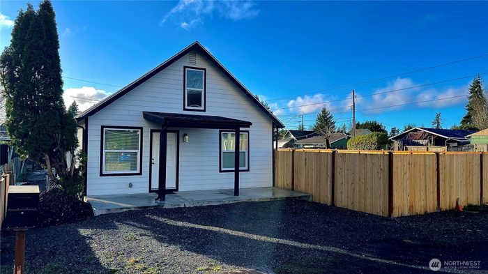 Lead image for 8518 9th Ave East Tacoma