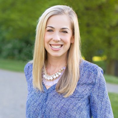 Professional Headshot of Monica Scoutten