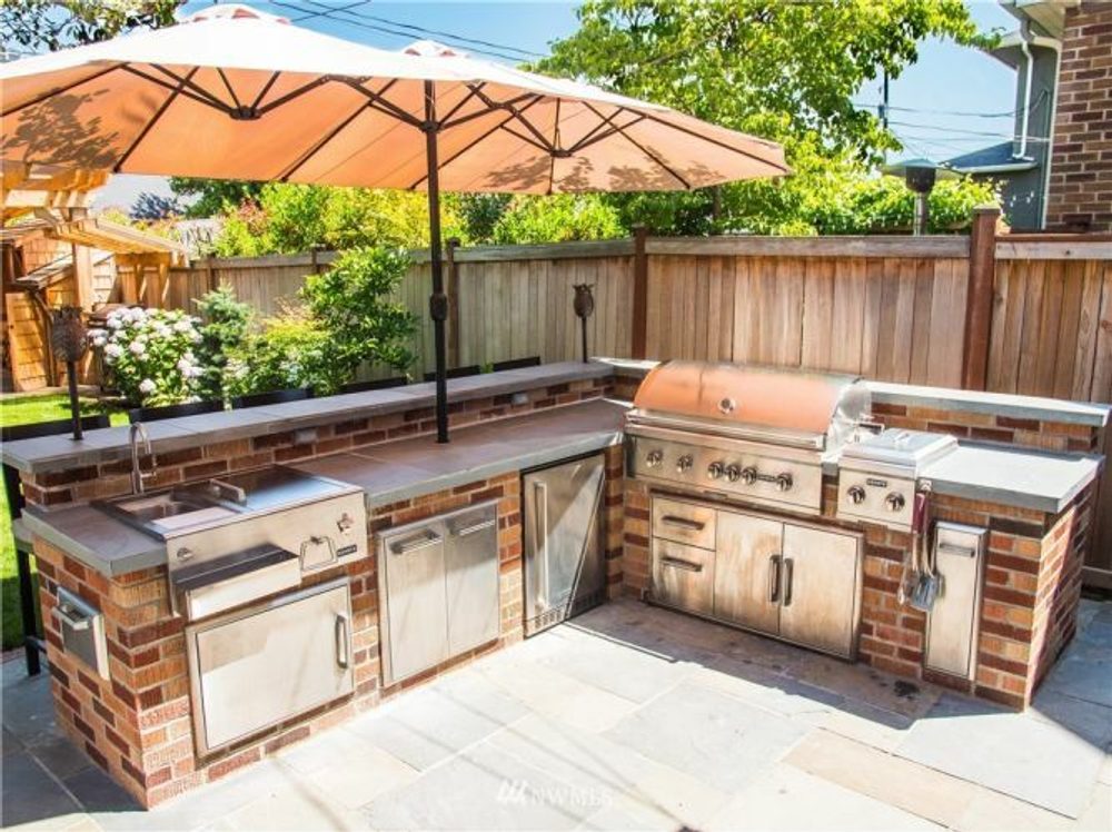 Stunning Brick Tudor in North Tacoma Kitchen backyard bbq