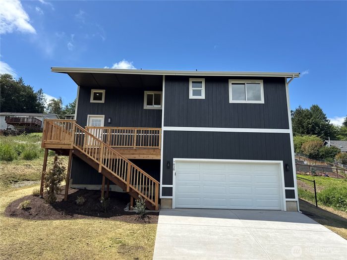 Lead image for 7828 E Jessica Way Port Orchard