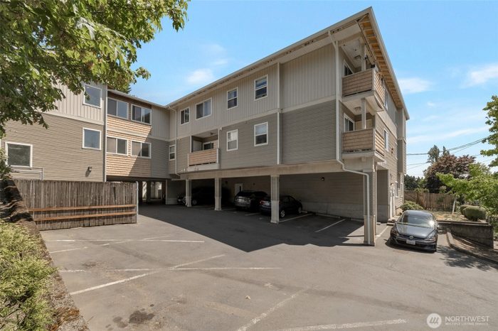 Lead image for 11424 1st Avenue S #103 Seattle