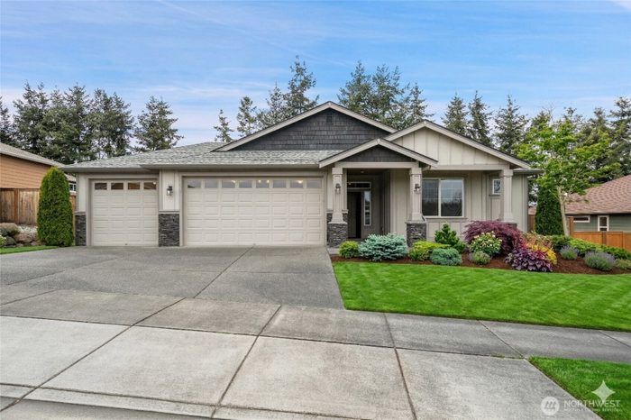 Lead image for 200 Blue Glacier Loop Sequim