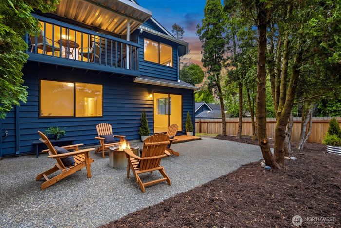 Lead image for 3519 NE 95th Street Seattle