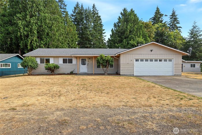 Lead image for 194 May Street W Port Orchard