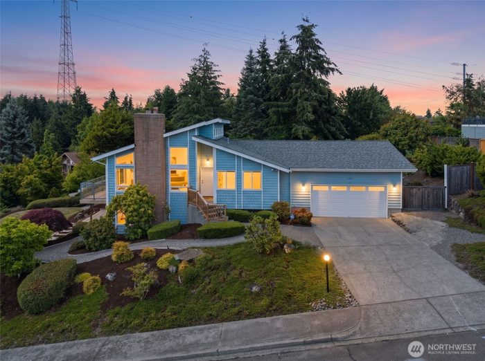 Lead image for 2801 Narrows Place Tacoma