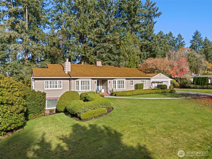 Lead image for 1 Forest Glen Lane SW Lakewood