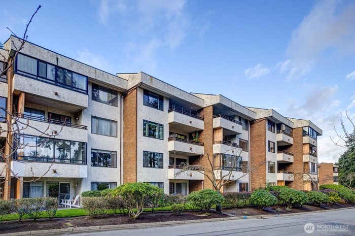 Lead image for 11019 B Glen Acres Drive S Seattle