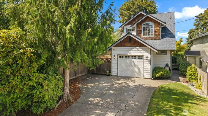Lead image for 515 19th Avenue SW Puyallup