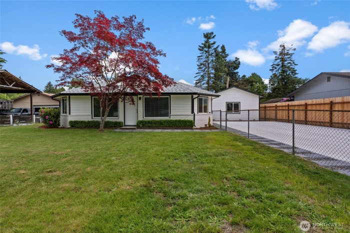 Lead image for 8827 A E D Street #1 Tacoma