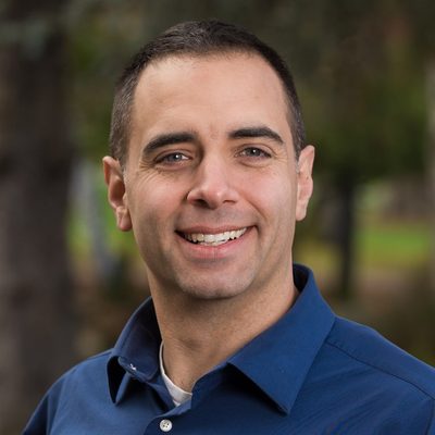 Professional Headshot of Anders Ibsen