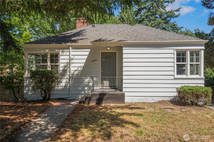 Lead image for 9336 35th Avenue NE Seattle
