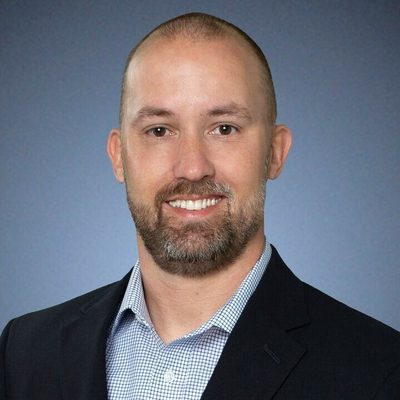 Professional Headshot of Chris Thompson