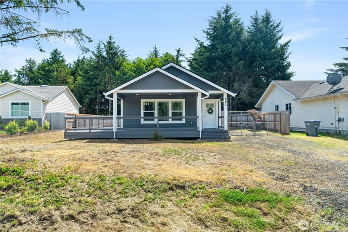 Lead image for 882 Vagabond Avenue SW Ocean Shores